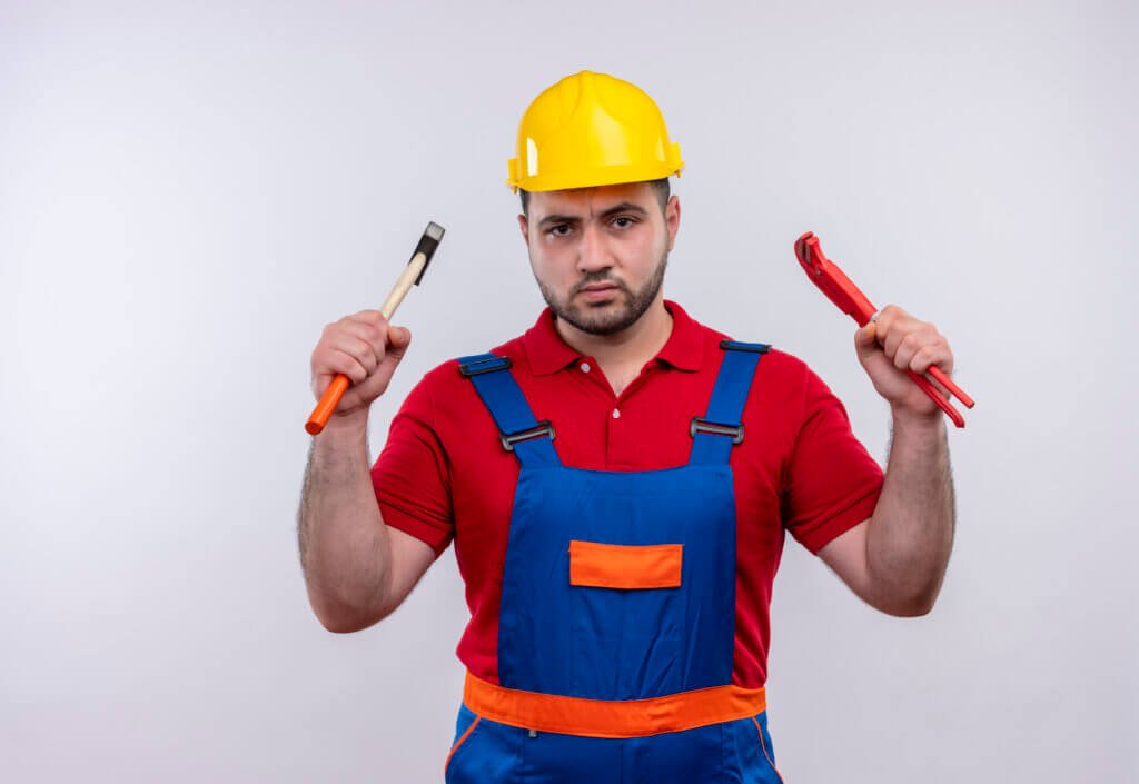 فني تركيب وتصليح